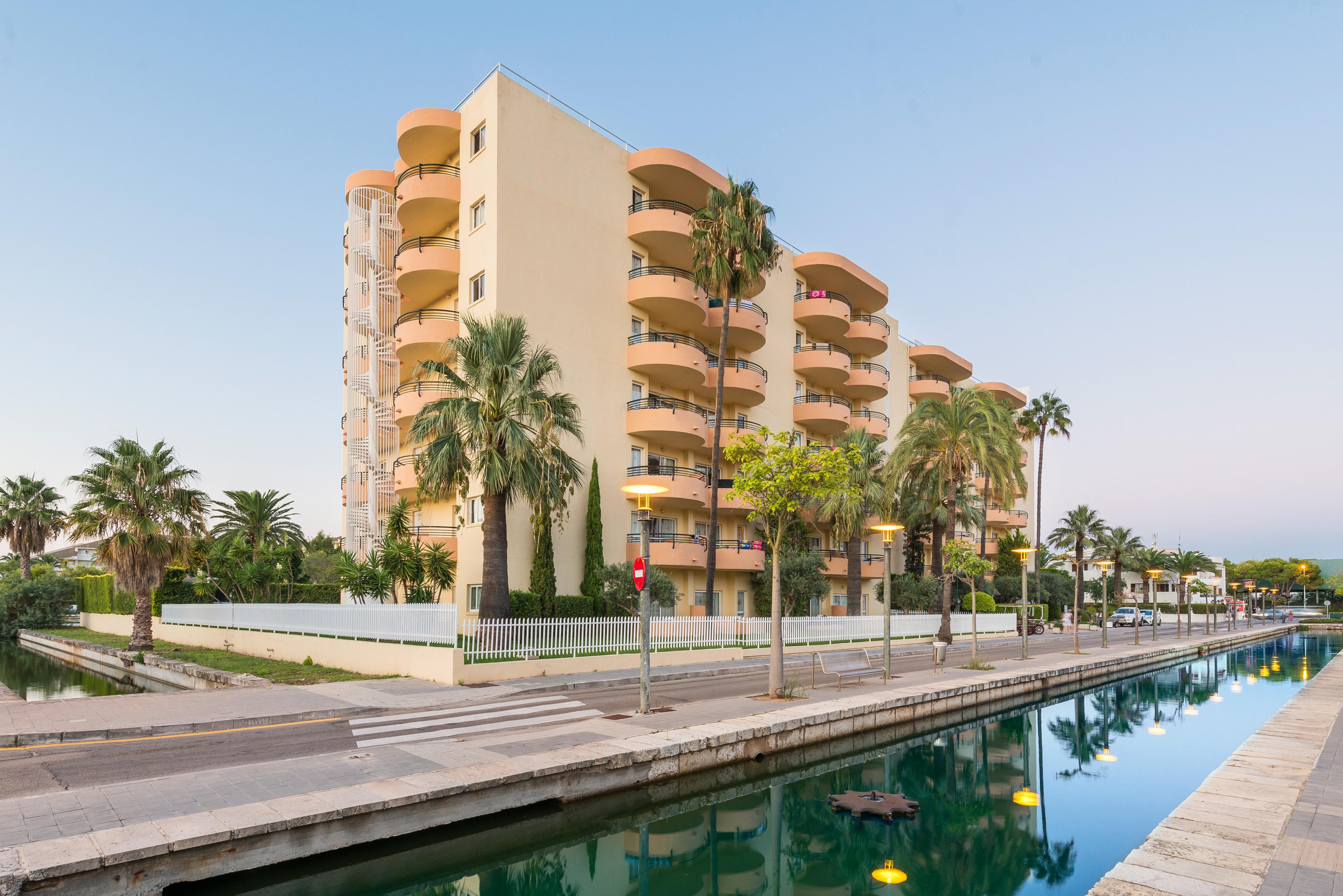 Alcudia Beach Apartments Port de Alcudia  Bagian luar foto