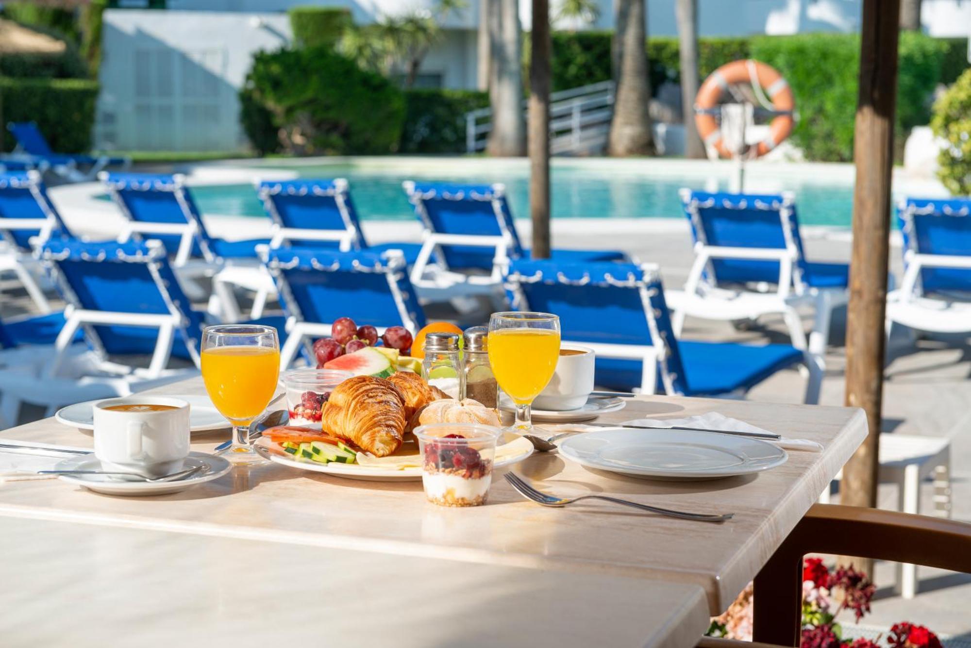 Alcudia Beach Apartments Port de Alcudia  Bagian luar foto